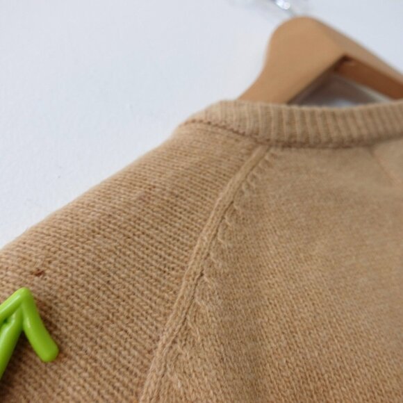 Beige Wool Sweater Mens Small Tan Vest Lambswool Academia VINTAGE B Altman Co - Picture 12 of 13
